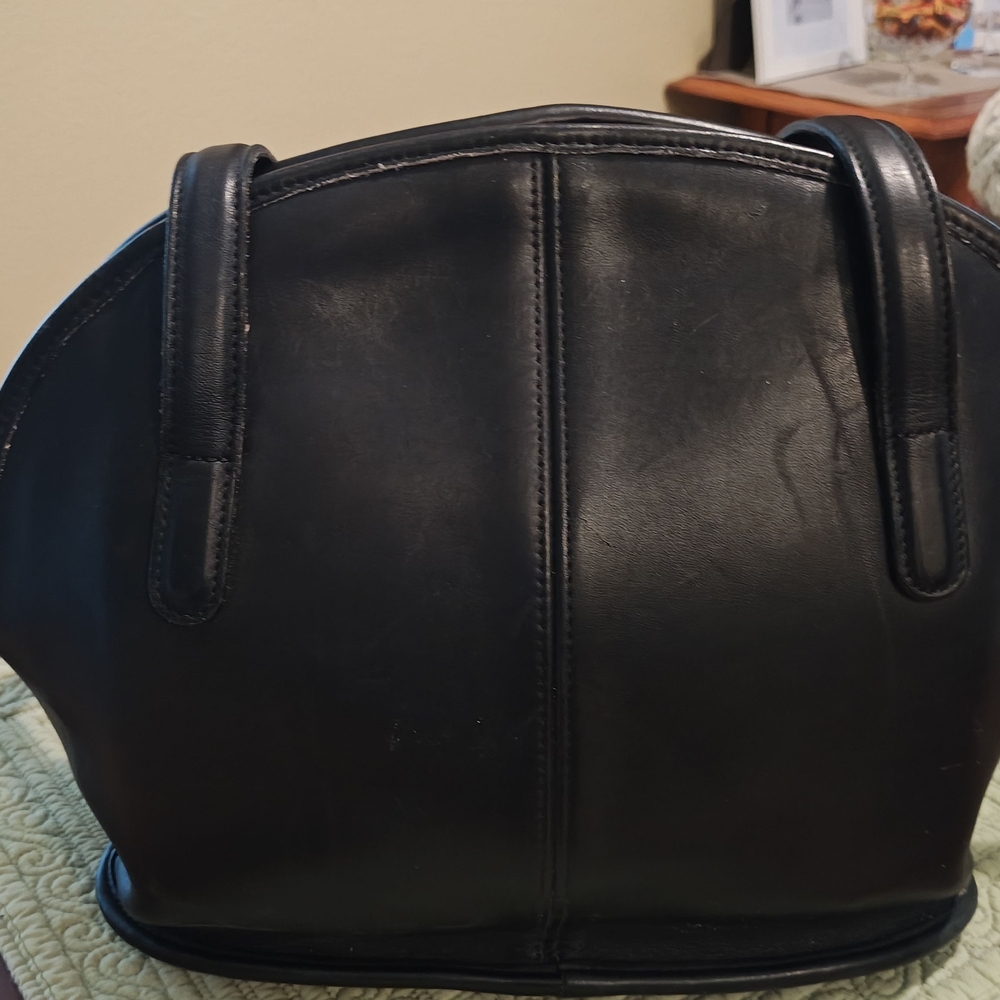 Coach Black Leather Tote Bag - Classic Carryall